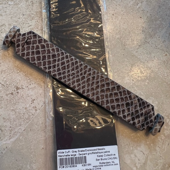 LOT - 17 Keep Collective Bracelets / Necklace / Cuff + Bonus Charm - Picture 3 of 13